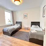 Gevelsberg, Attraktive Lage Für Geschäftsleute, Monteure, 4 Zimmer, Wlan, Smarttv Apartment Gevelsberg