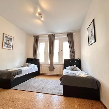 Apartment Gevelsberg, Attraktive Lage Für Geschäftsleute, Monteure, 4 Zimmer, Wlan, Smarttv *