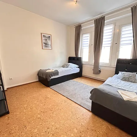 Gevelsberg, Attraktive Lage Für Geschäftsleute, Monteure, 4 Zimmer, Wlan, Smarttv Apartment Gevelsberg