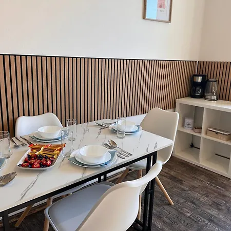 Gevelsberg, Attraktive Lage Für Geschäftsleute, Monteure, 4 Zimmer, Wlan, Smarttv Apartment Gevelsberg