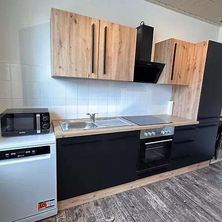 Gevelsberg, Attraktive Lage Fuer Geschaeftsleute, Monteure, 4 Zimmer, Wlan, Smarttv Gevelsberg